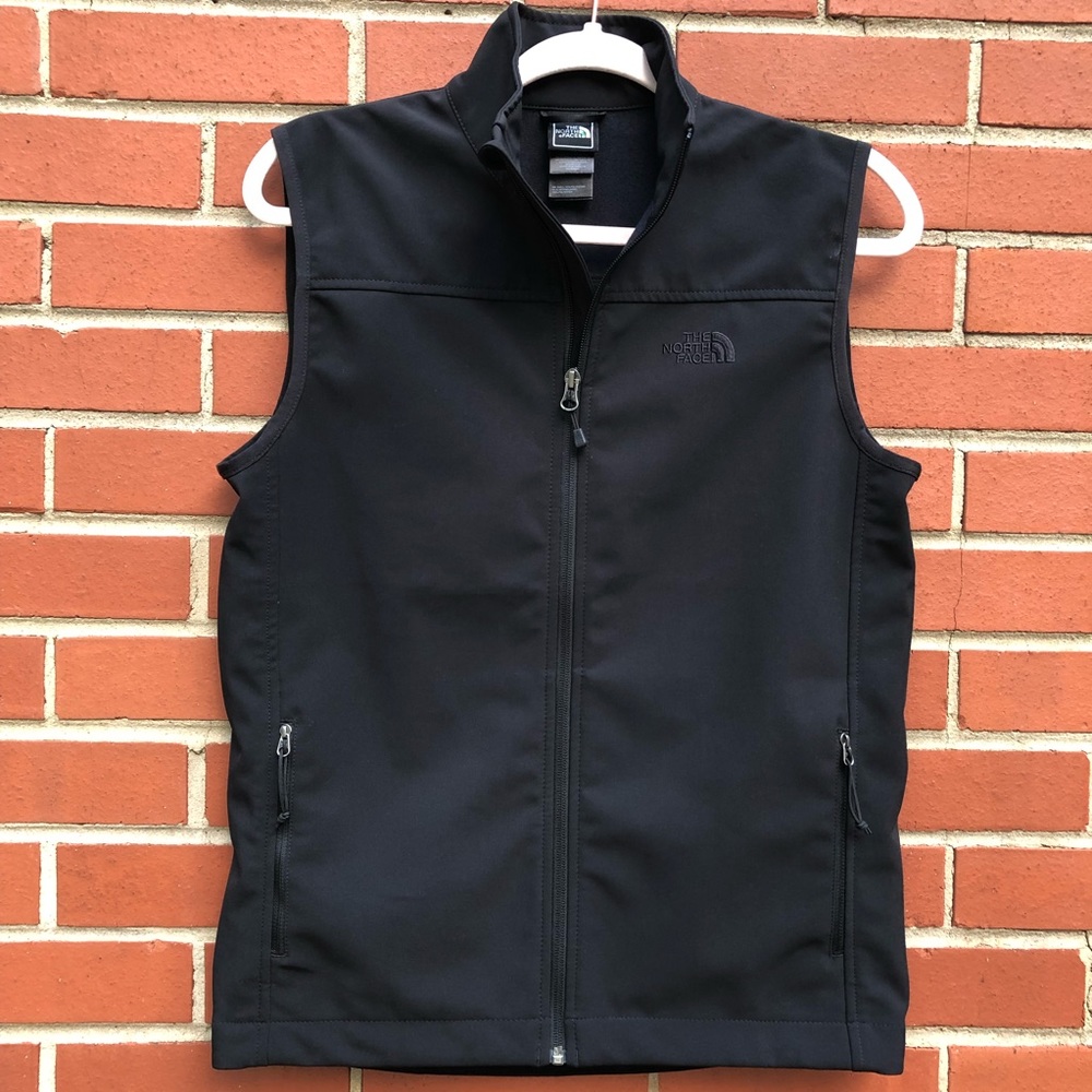 The North Face Vest Size Small EUC